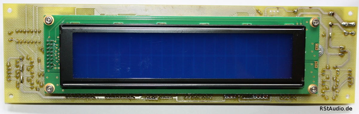 Display auf der Rückseite des Microcontroller Boards